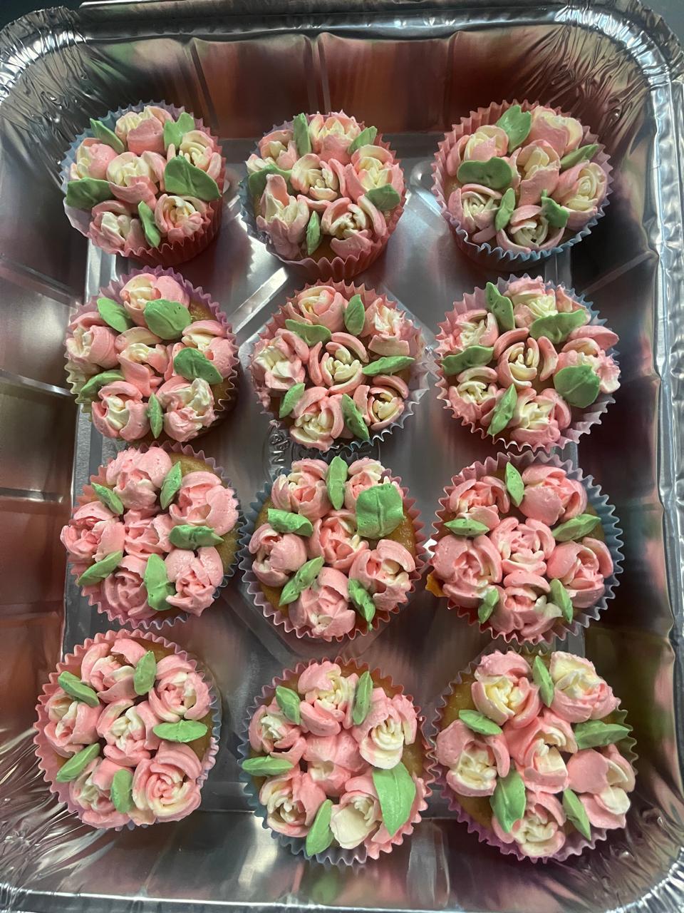 Rose & Tulip Cupcakes